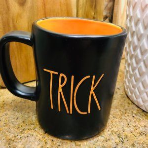 Rae Dunn 2020 Halloween Trick Treat doublesided mug with orange interior